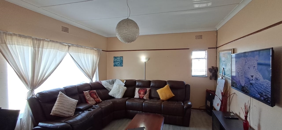 3 Bedroom Property for Sale in Cambridge West Eastern Cape